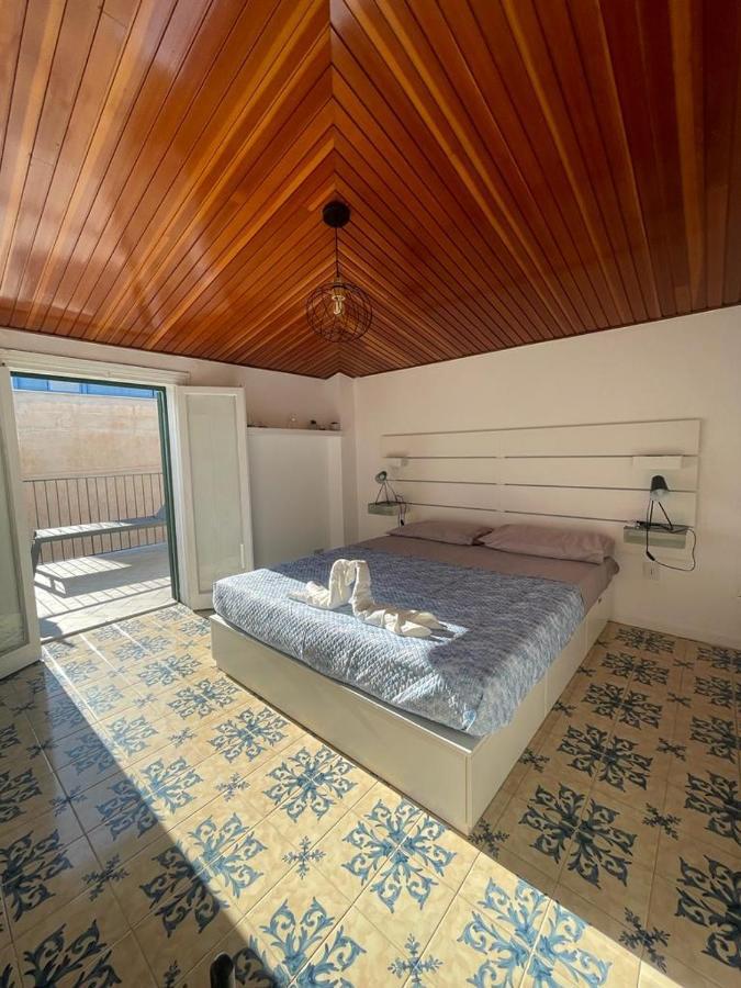 The White Sail - Mondello Apartment With Terrace - Casa Di Vincenzo E Andrea Ngoại thất bức ảnh